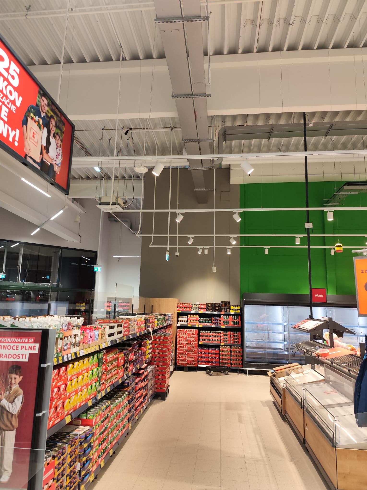 Montáž osvetlenia a uzemnenia – Kaufland  TT